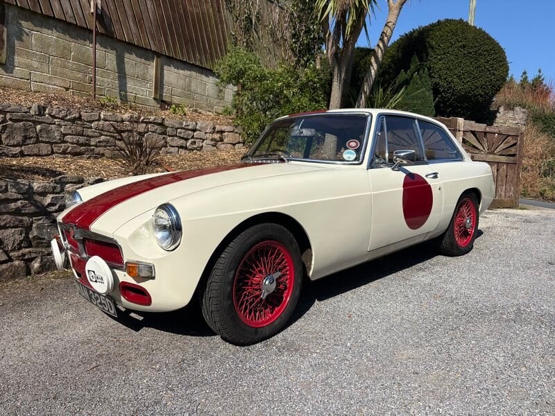 1966 MG MGB - 2 1966 MG MGB - 2