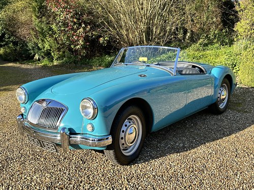 1958 MG MGA Coupe 1500cc VERKOCHT