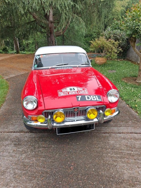 1965 MG MGB - 2 1965 MG MGB - 2
