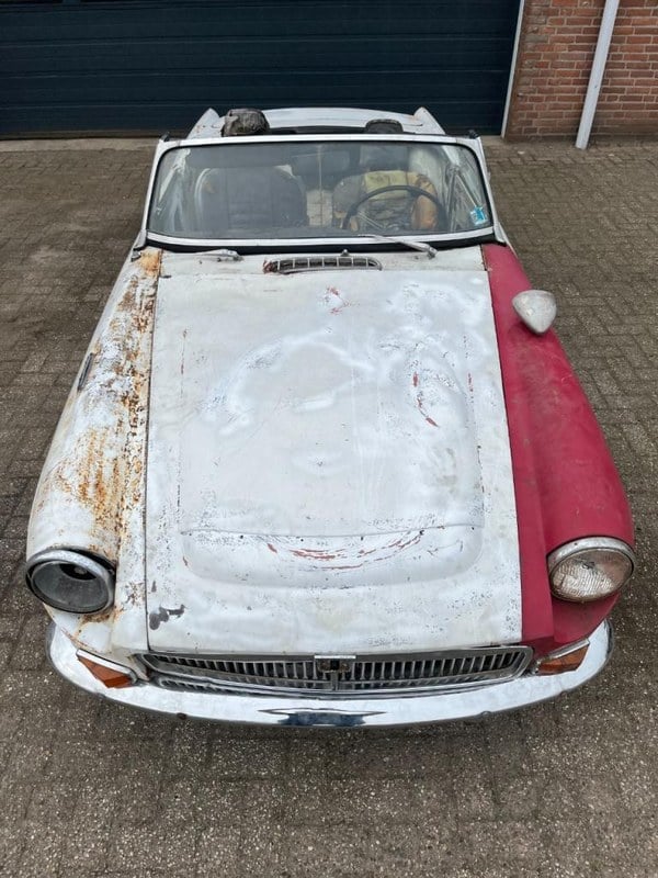 1969 MG MGC - 2 1969 MG MGC - 2