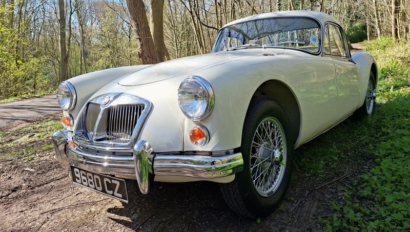 1962 MG MGA - 1 1962 MG MGA - 1