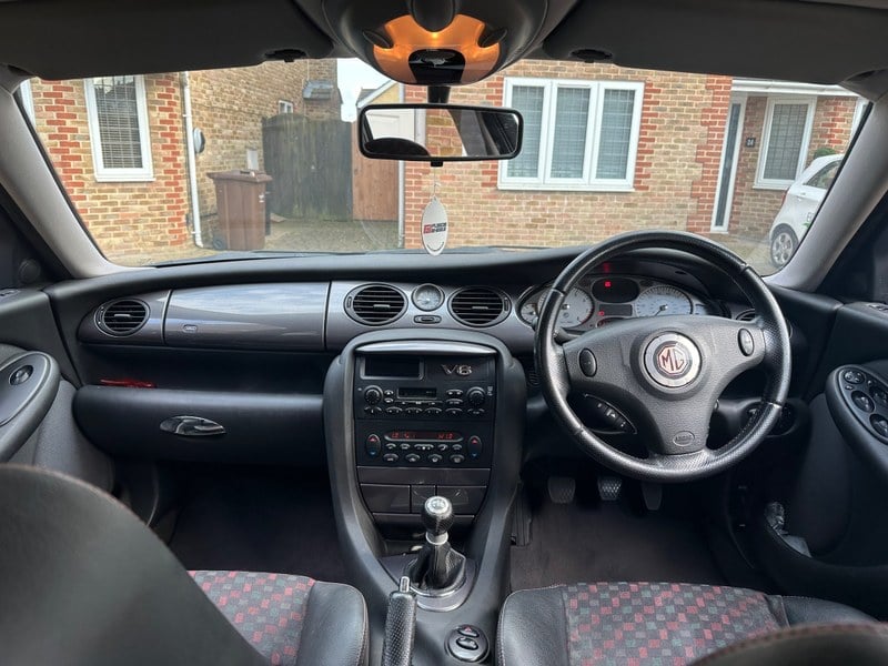 2003 MG ZT - 2 2003 MG ZT - 2
