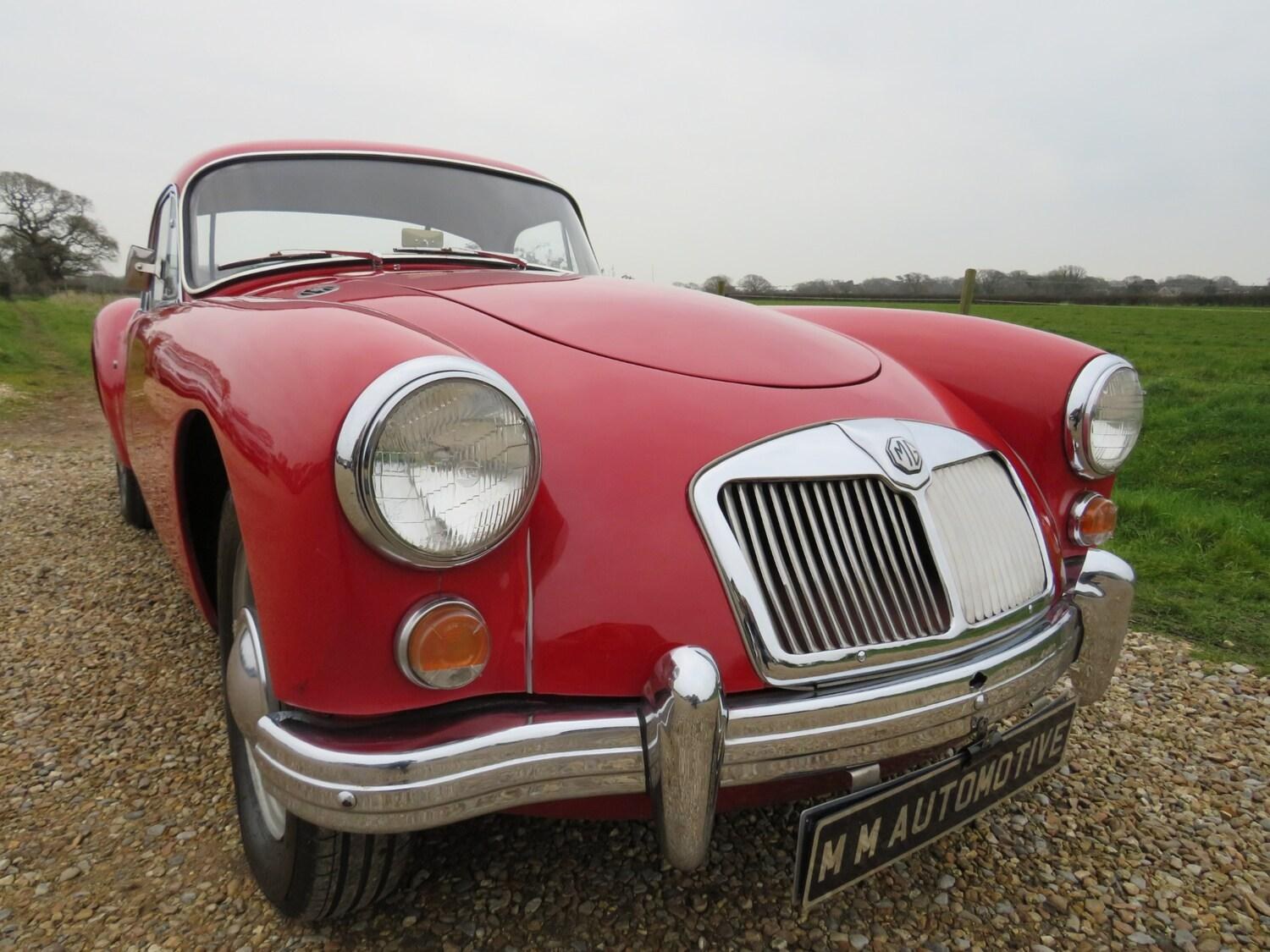 1957 MG MGA Fixed Head Coupe, foto 2