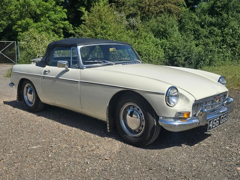 1964 MG MGB - 1 1964 MG MGB - 1