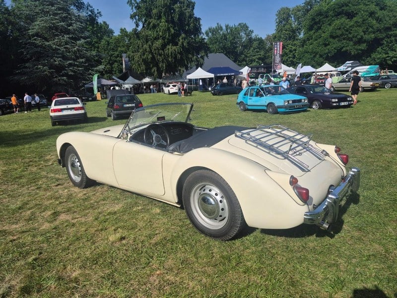 1957 MG MGA - 2 1957 MG MGA - 2