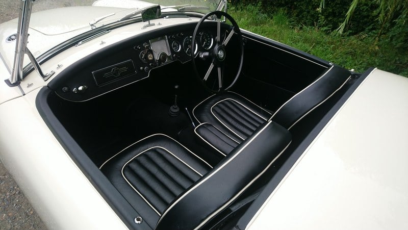 1959 MG MGA - 2 1959 MG MGA - 2