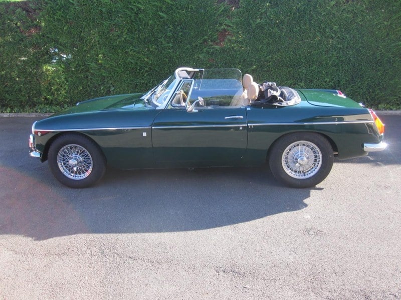 1971 MG MGB - 1 1971 MG MGB - 1