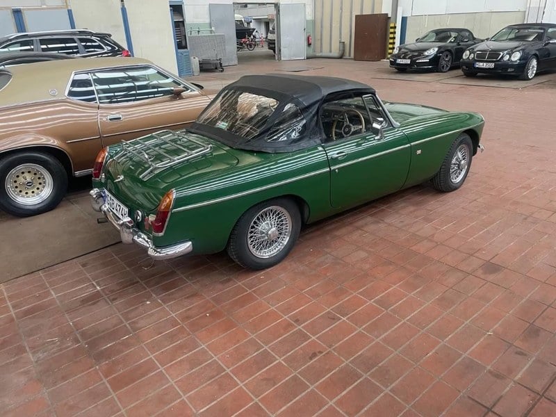 1968 MG MGB - 2 1968 MG MGB - 2