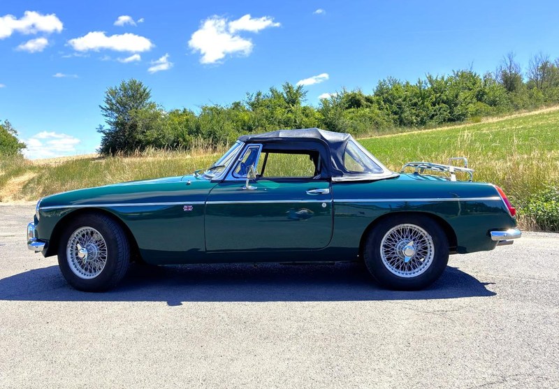1964 MG MGB - 2 1964 MG MGB - 2