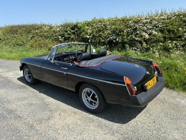 1979 MG MGB Push Button