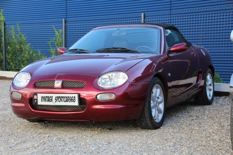 2001 MG MGF - 2 2001 MG MGF - 2