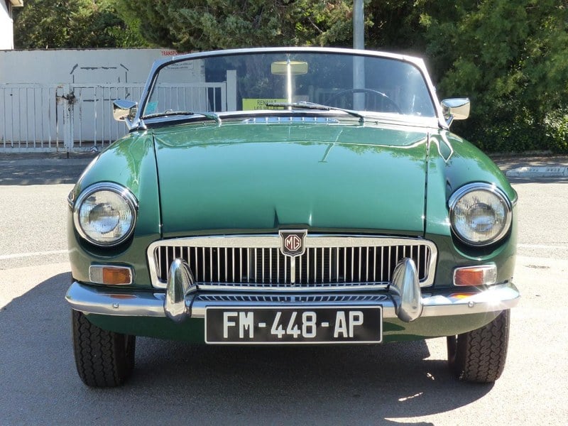 1966 MG MGB - 2 1966 MG MGB - 2