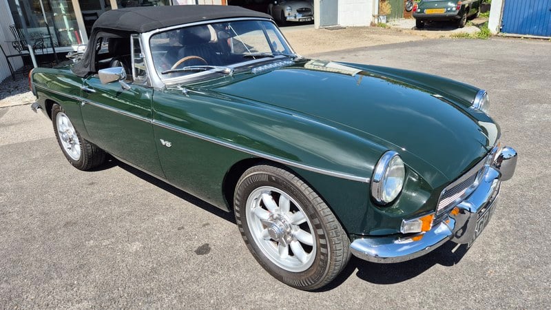 1971 MG MGB - 1 1971 MG MGB - 1