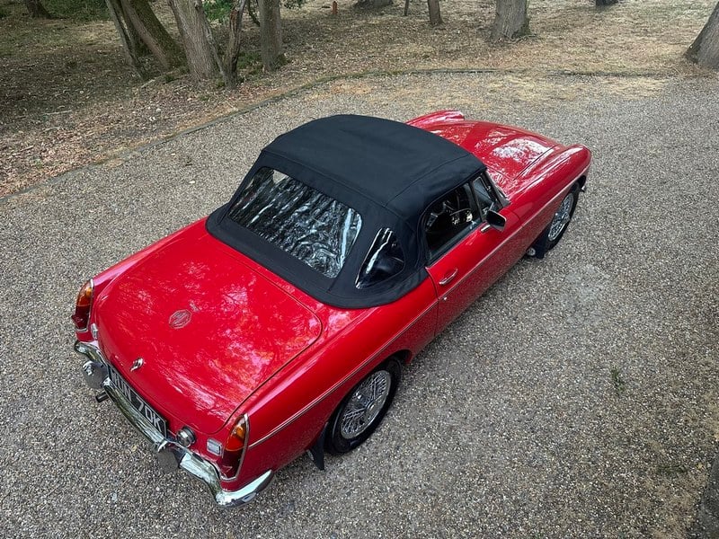 1972 MG MGB - 2 1972 MG MGB - 2