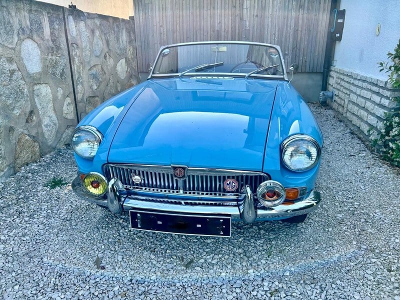 1964 MG MGB - 1 1964 MG MGB - 1