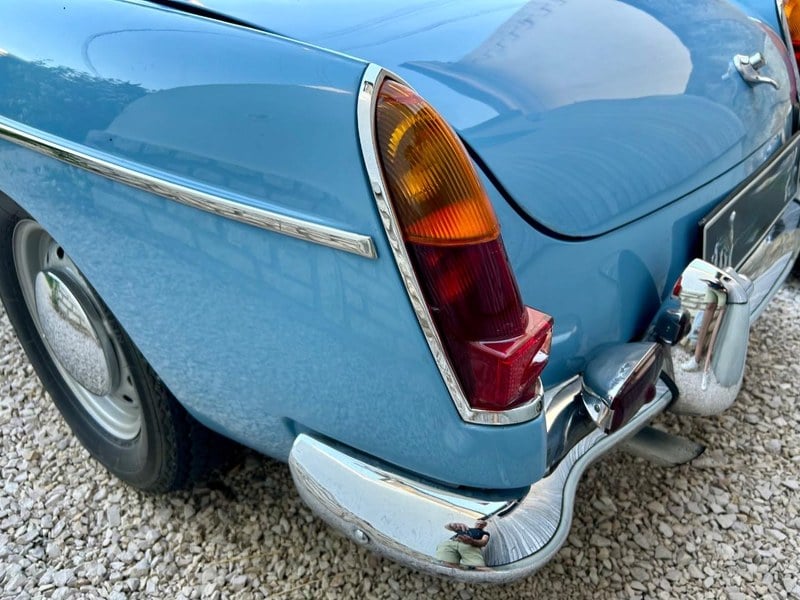 1964 MG MGB - 2 1964 MG MGB - 2