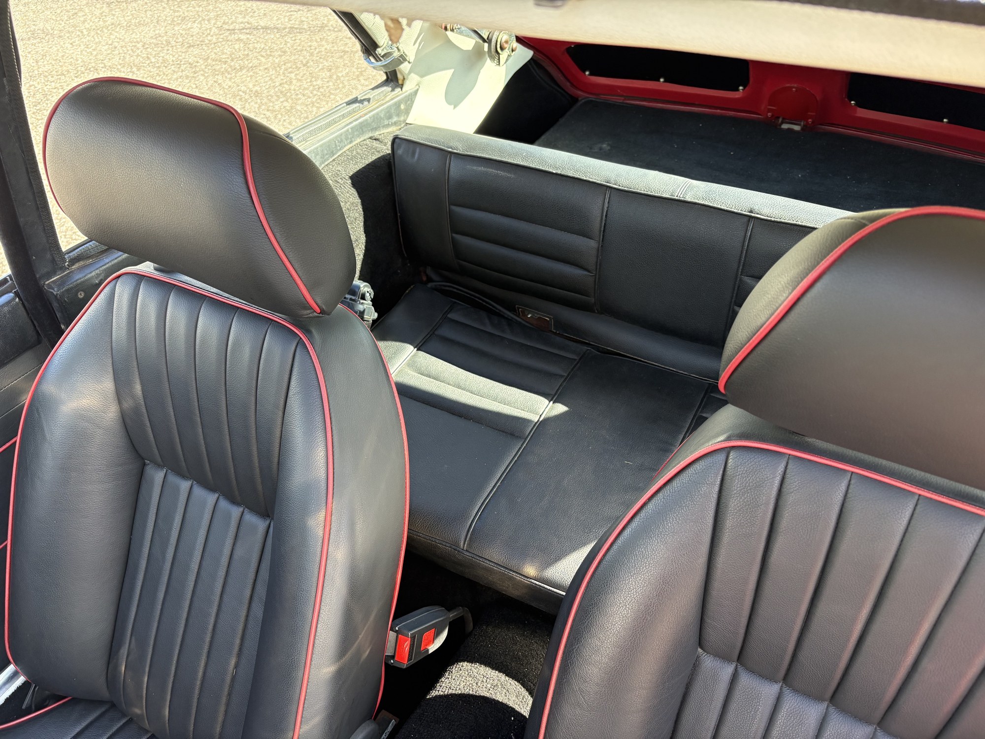 1967 MG MGB GT Coupe with Webasto subroof, foto 9