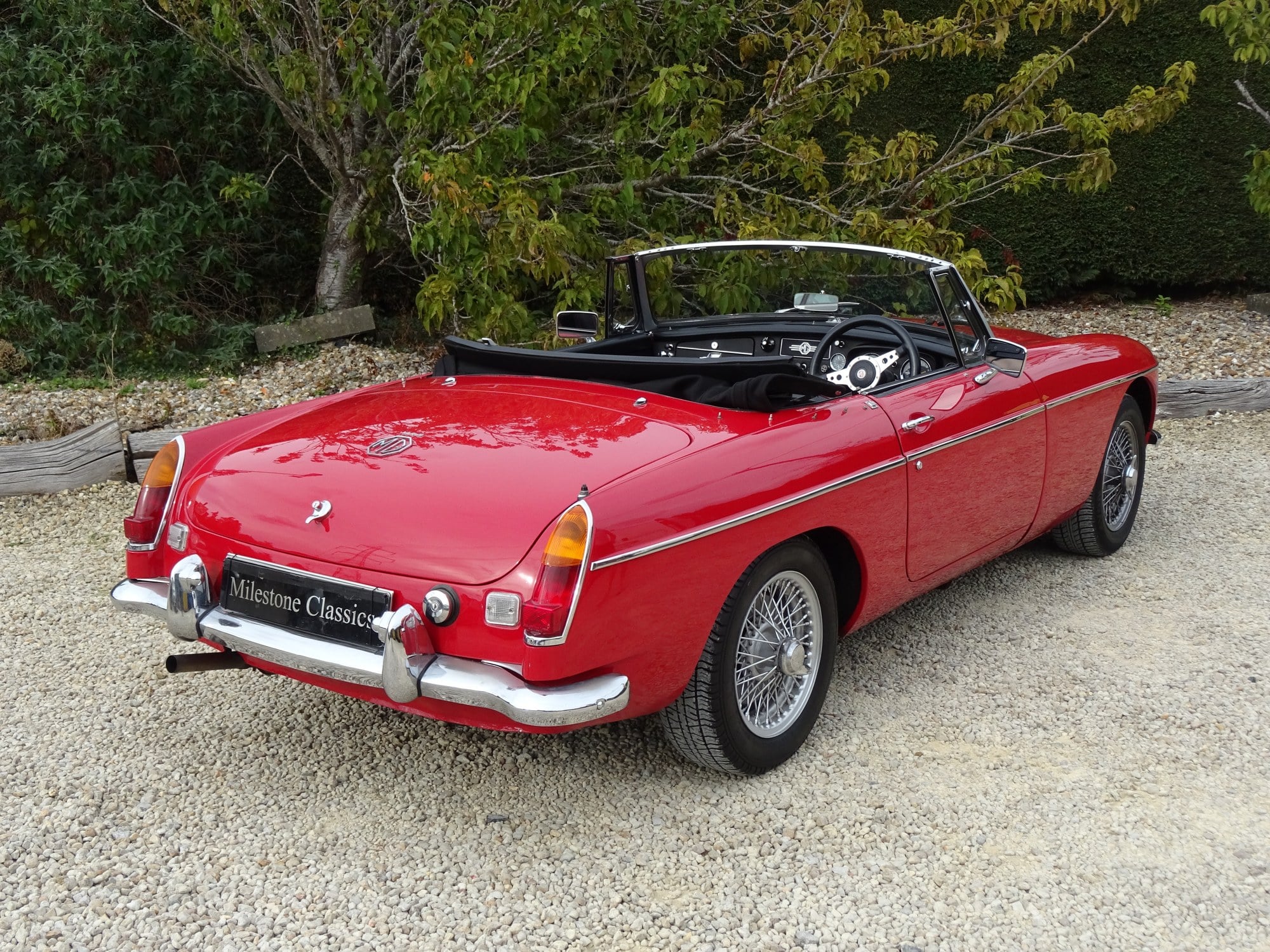 1968 MG B Roadster-Classic Red/Black Interior/History Record, foto 7