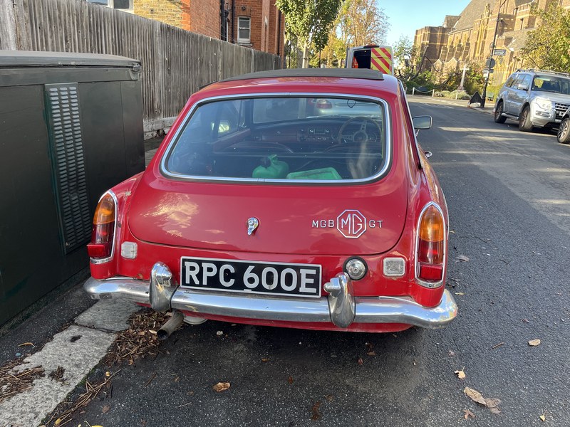 1967 MG MGB - 2 1967 MG MGB - 2