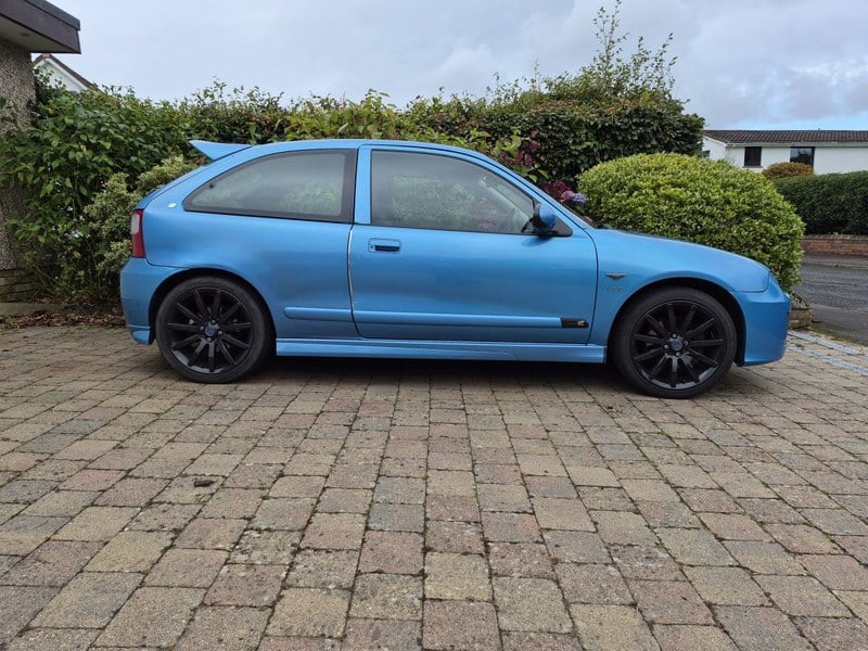 2004 MG ZR - 1 2004 MG ZR - 1