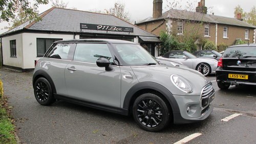 2016 Mini Hatch Cooper D Chilli Pack 6 Speed Manual 9900 Miles For Sale