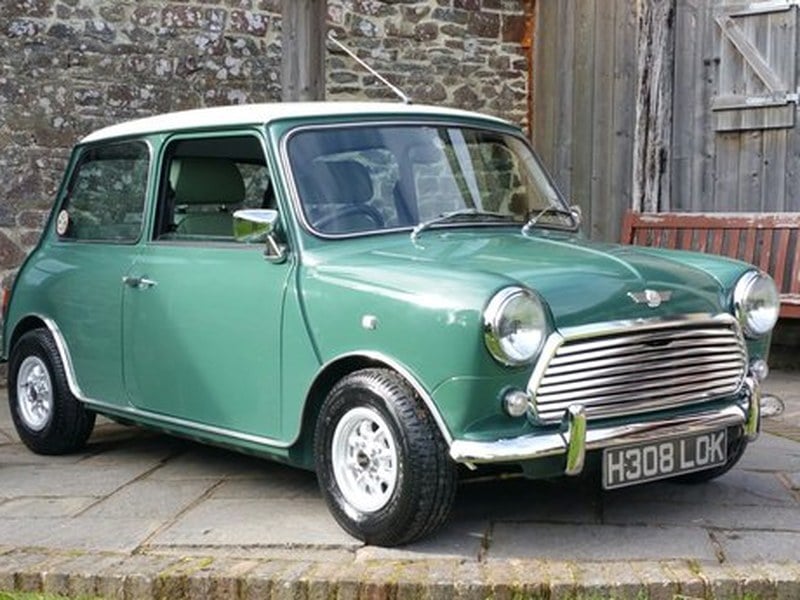 The Last Of The Carb Mini Coopers Plus 70's Period Styling!