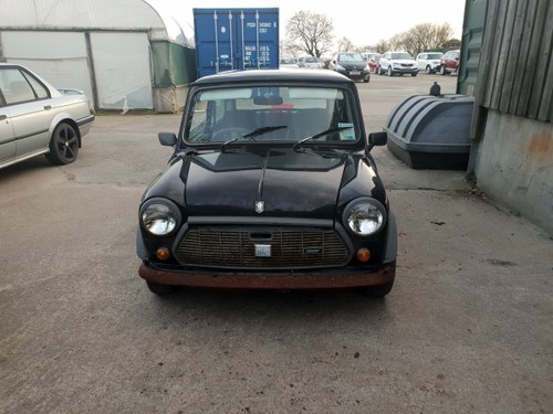 1988 Classic mini MaryQuant with only 37k on the clock. In vendita
