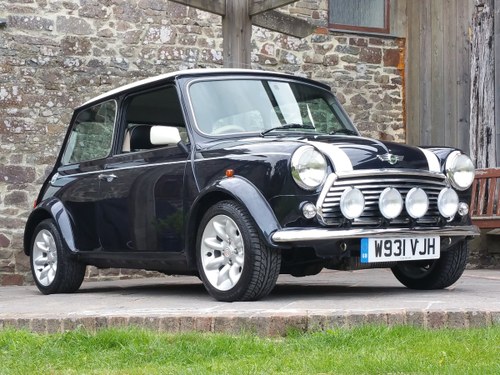 2000 Outstanding Mini Cooper Sport On Just 6200 Miles From New! For Sale