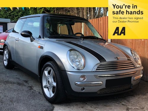 2003 Mini Cooper 1.6 - 2 Lady Owners - Panoramic Roof For Sale