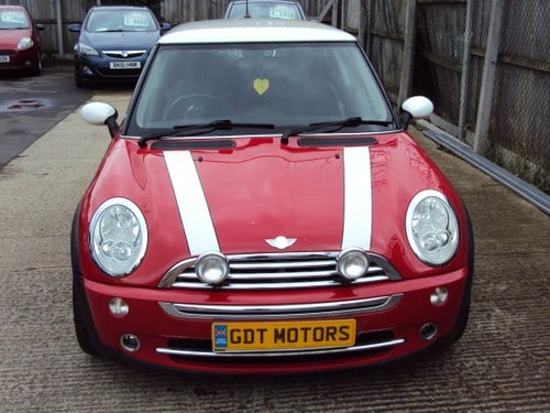 2006 Mini Cooper 1.6 Petrol with Chilli Pack – Nice Spec  For Sale