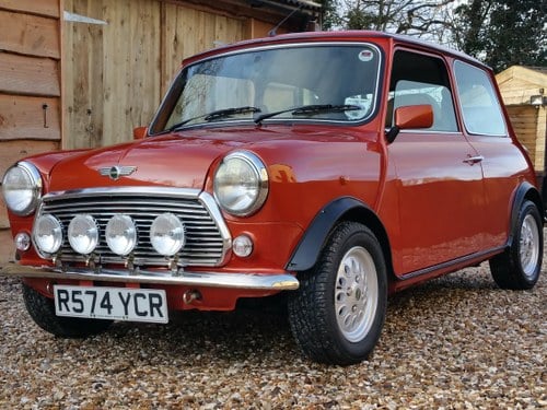 1998 Outstanding Volcano Orange Mini 1.3 MPI on Just 5700 Miles VENDIDO
