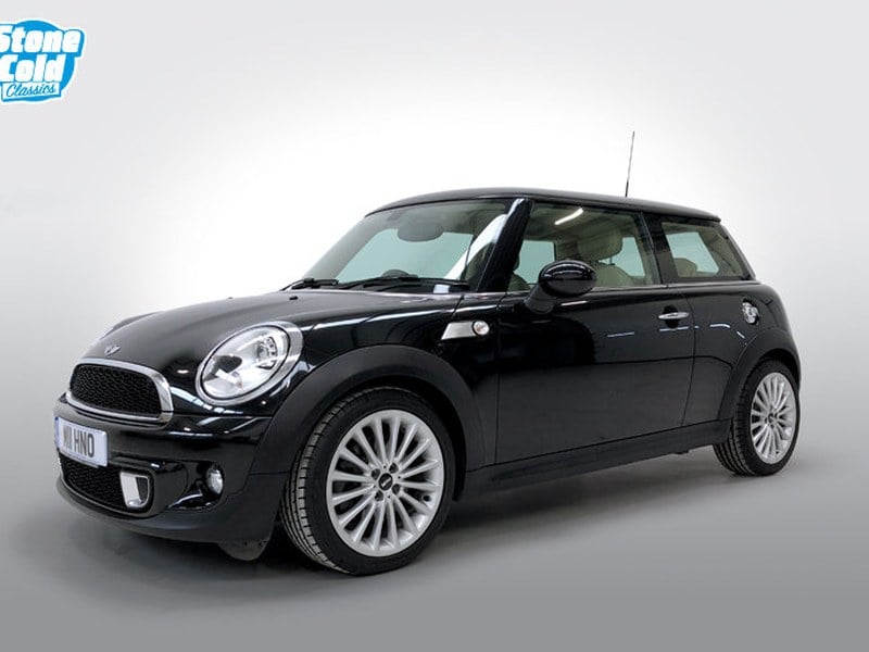 2012 MINI inspired by Goodwood with just 16,500 miles