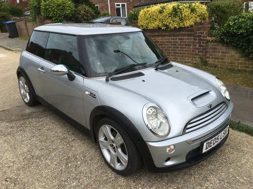 2005 MINI Cooper S with JCW AIrbox For Sale