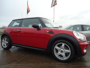 0707 MINI COOPER 1.6 PETROL - VERY NICE SPECIFICATION SOLD