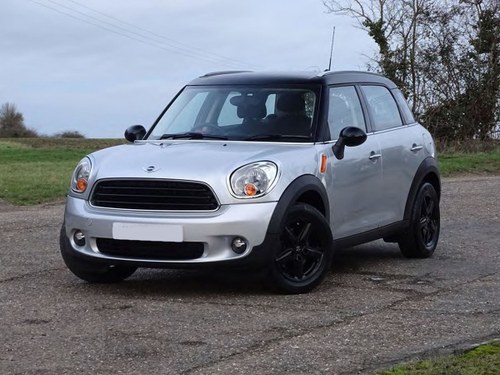 2013 MINI COUNTRYMAN SOLD