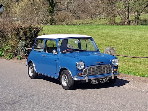 1967 Morris Mini Super Deluxe in Lovely Condition. SOLD