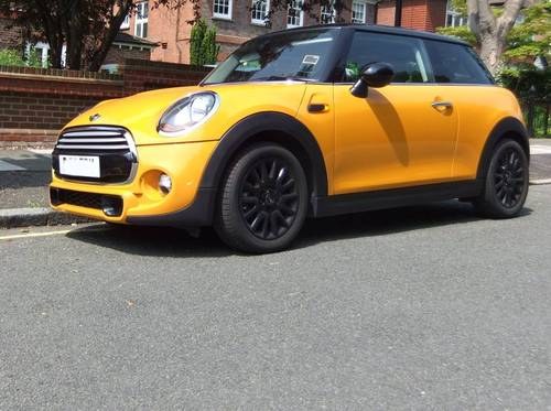 2015 Mini Cooper Sport ultra low mls - 10,277 only For Sale