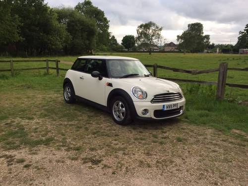2011 Mini One (1 Lady Owner) For Sale
