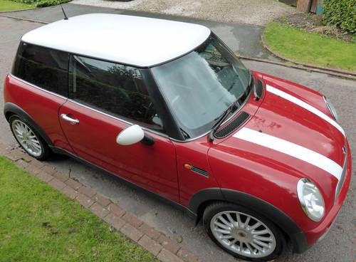 Early 2001 BMW MINI Cooper. Dealer Launch Car. For Sale