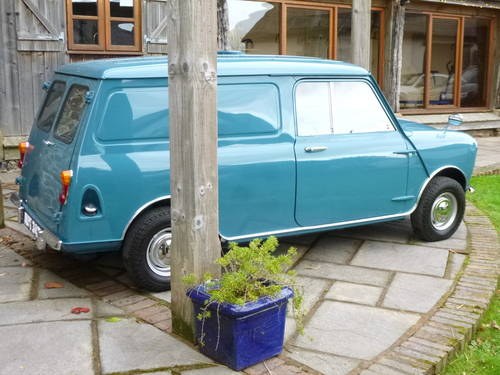 1969 Immaculate Austin Mini Van With Factory Rear Seat. For Sale