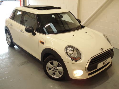 2015 MINI ONE  1.2 PEPPER PACK PANORAMIC ROOF + CLIMATE For Sale