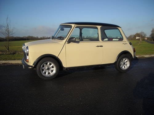 1985 MINI MAYFAIR 1000 WITH RETRO LOOKS IN SUPERB COND For Sale