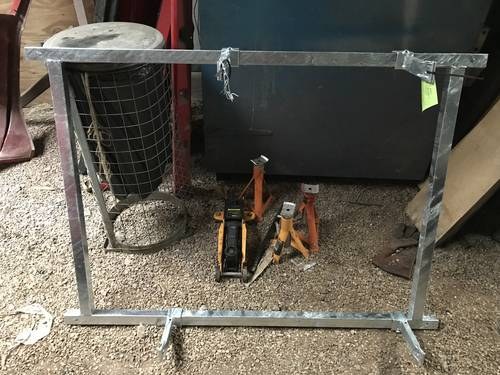 Classic Mini 360 Roof Stand (Fully Galvanised) For Sale