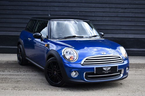 2012 MINI 1.6 Cooper Chili Auto £4k of Extras**RESERVED** SOLD