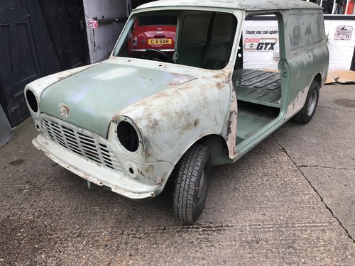 Austin Mini Van 1962 (Rare Early Smooth Roof) SOLD