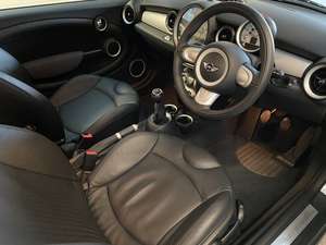 2009 An EXCEPTIONAL Mini Cooper with JUST 8,802 MILES + 1 OWNER!! For Sale (picture 11 of 12)