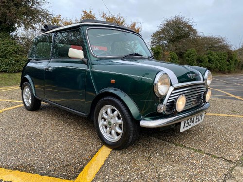 2000 Rover Mini Cooper Final edition. 22k. Electric sunroof For Sale