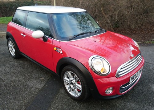 2012 Mini Cooper Chili 6 Speed manual For Sale