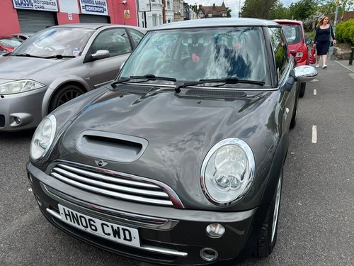 2006 MINI COOPER PARK LANE SPECIAL EDITION - RARE ! For Sale