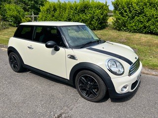 2013 / 63  MINI One Baker Street Limited Edition With High S SOLD